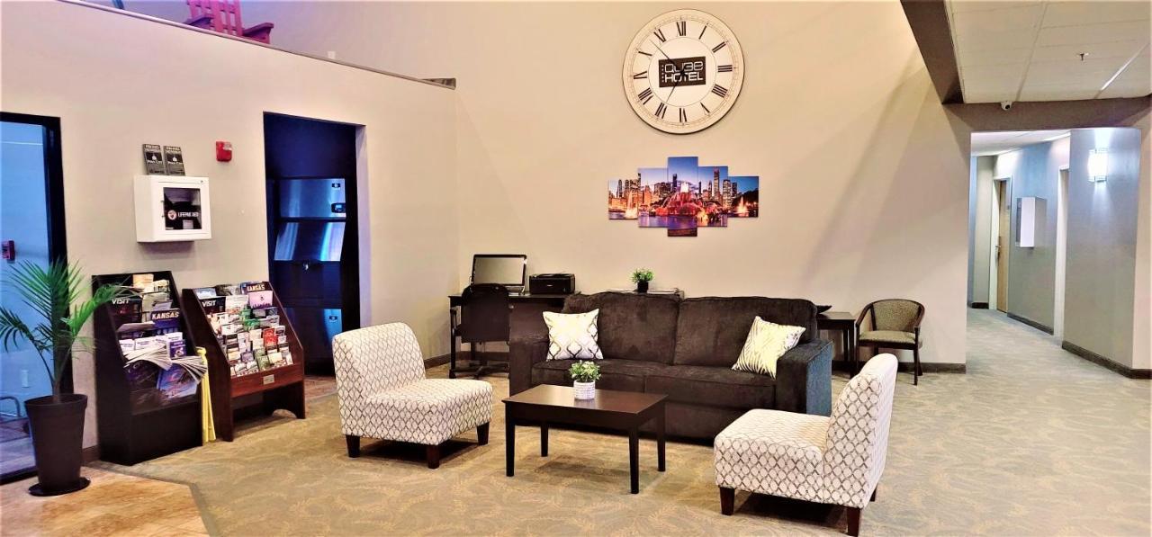 Qube Hotel - Polk City المظهر الخارجي الصورة