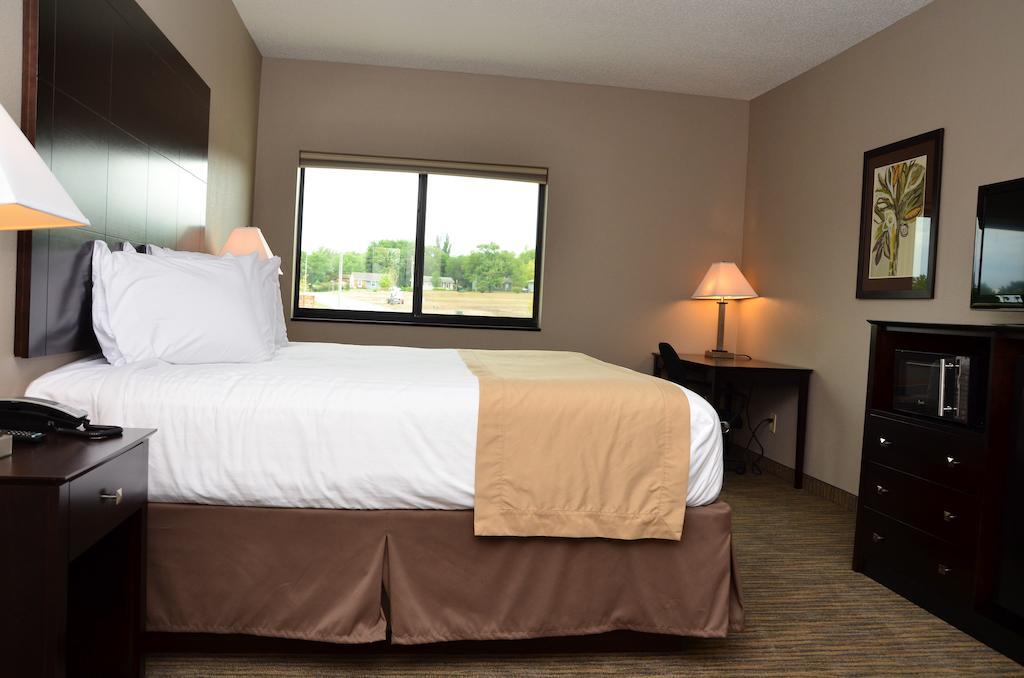 Qube Hotel - Polk City الغرفة الصورة